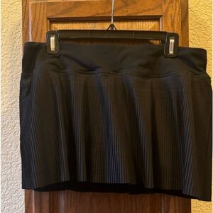 Luluulemon Pleat to street skirt. Tennis.